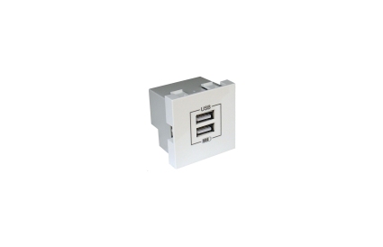 Carregador duplo USB branco Tipo A EFAPEL Quadro 45